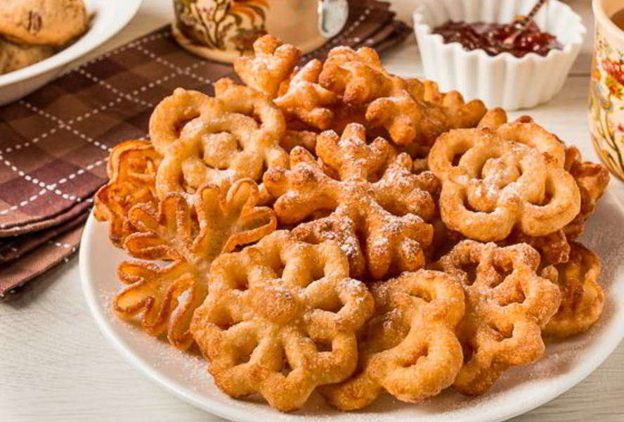 Хворост на формочках