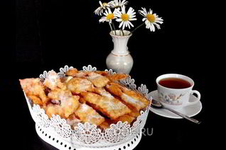 Хворост на желтках