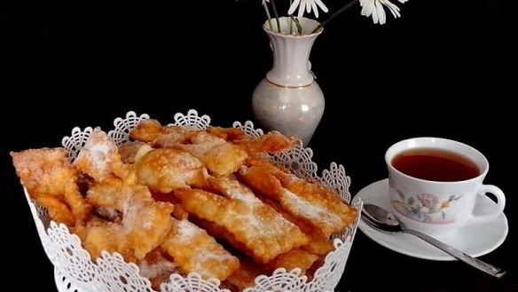 ШАГ 13. хворост на желтках