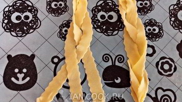 ШАГ 10. хворост на желтках