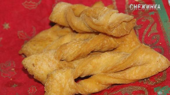 ШАГ 11. хворост слоистый, постный