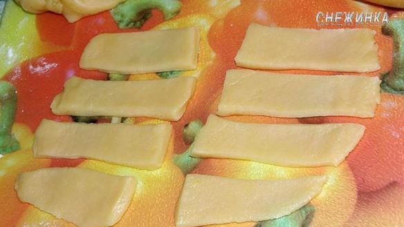 ШАГ 4. хворост слоистый, постный