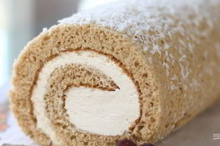 Кокосово-медовый рулет