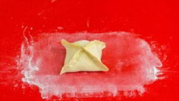 ШАГ 7. конвертики из слоеного теста с фаршированными абрикосами