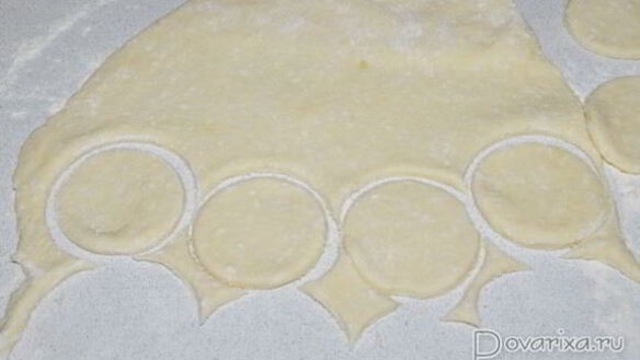 ШАГ 3. конвертики из творожного теста