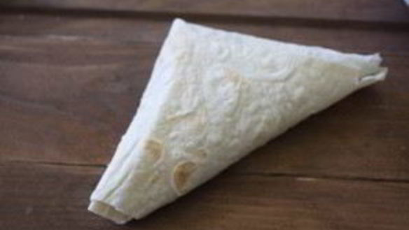 ШАГ 5. конвертики с сыром и зеленью