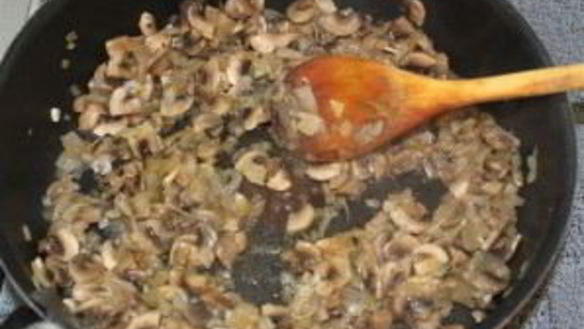 ШАГ 3. лаваш с грибами