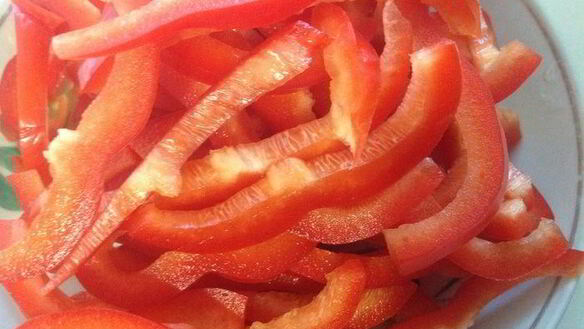 ШАГ 4. фасоль с овощами и мясом на пшеничной лепешке