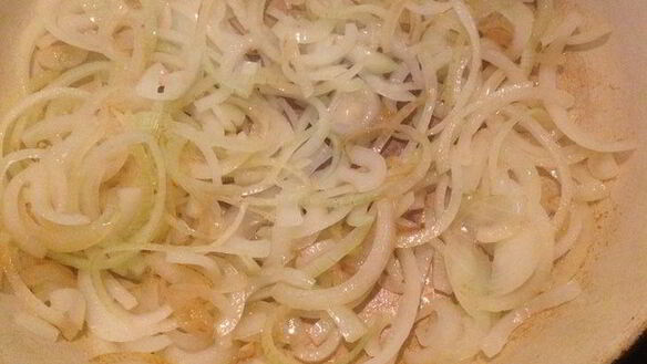 ШАГ 10. фасоль с овощами и мясом на пшеничной лепешке