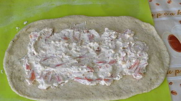 ШАГ 3. фокачча фаршированная сладким перцем, розмарином и сыром