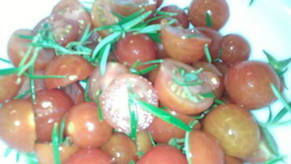 ШАГ 8. фокачча с бальзамическими помидорами