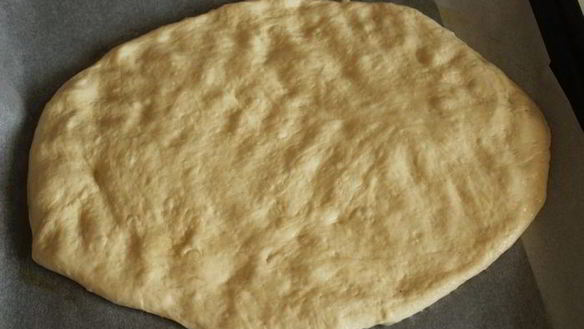 ШАГ 3. фокачча с черешней и сыром бри