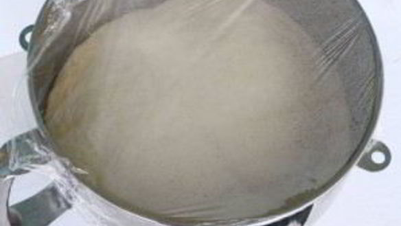 ШАГ 5. фокачча с маслинами и розмарином