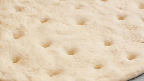 ШАГ 5. фокачча с оливковым маслом