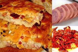 Фокачча с ветчиной и вялеными помидорами Италия