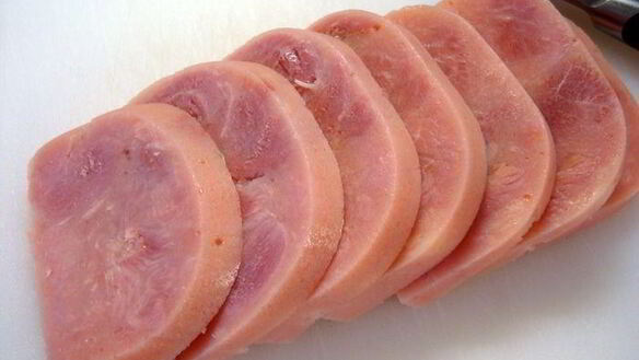 ШАГ 3. фокачча с ветчиной и вялеными помидорами италия