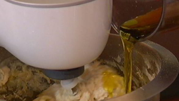 ШАГ 4. фокачча с вялеными помидорами