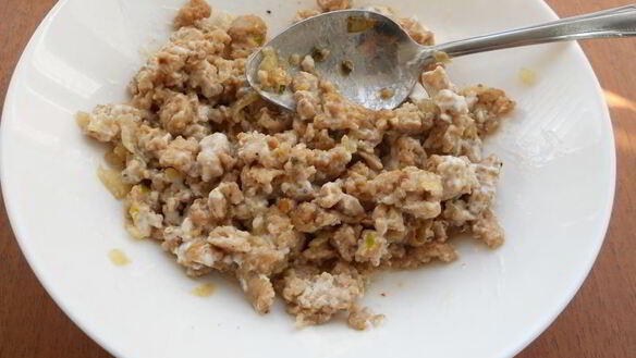 ШАГ 3. картофельные лепешки с куриным фаршем и сыром