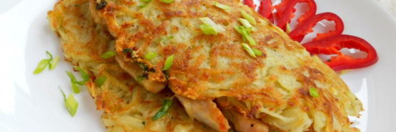Картофельные лепешки с курицей и сыром