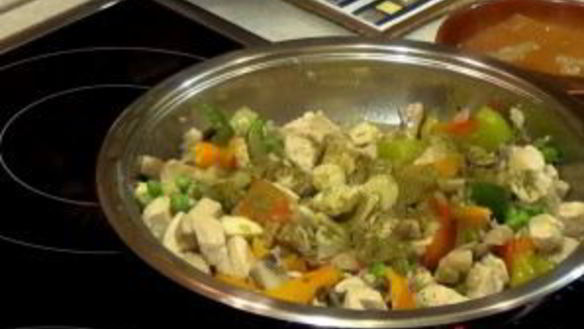 ШАГ 2. куриное филе с лепешками