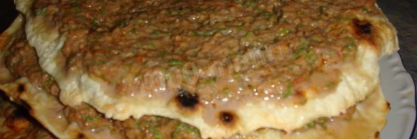 Лагмаджо — лепешки с мясом
