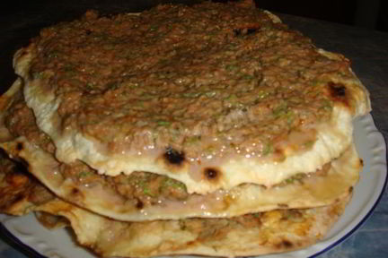 Лагмаджо — лепешки с мясом
