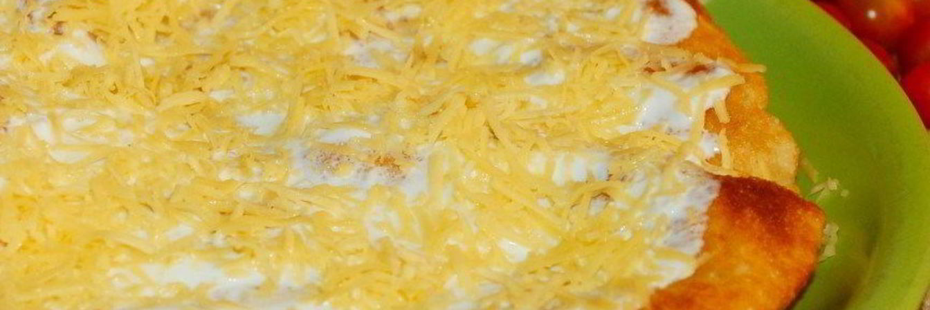 Лангош — венгерская лепешка