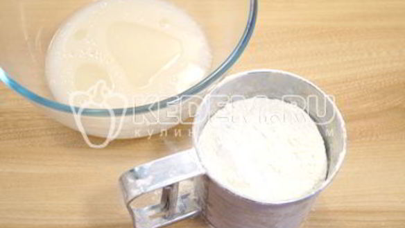 ШАГ 3. лепешка с чесночными стрелками сандра