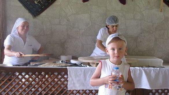 ШАГ 14. лепешки гезлеме с мясом и картошкой