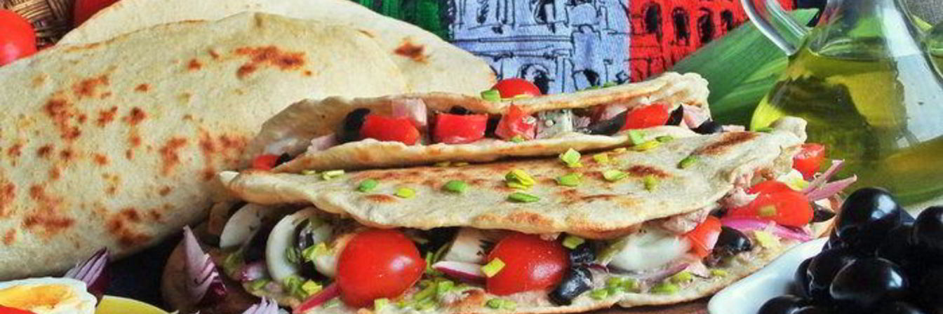 Лепешки пьядины с начинками