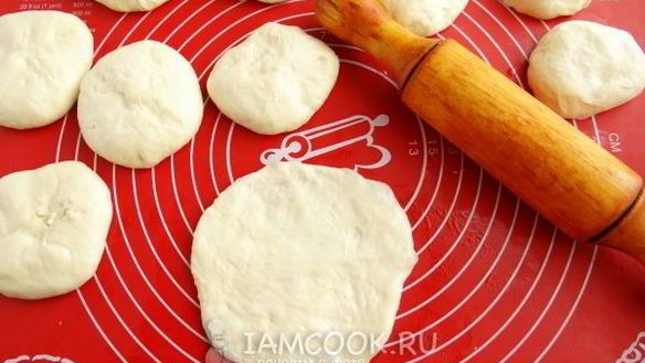 ШАГ 16. лепешки с луком на сковороде