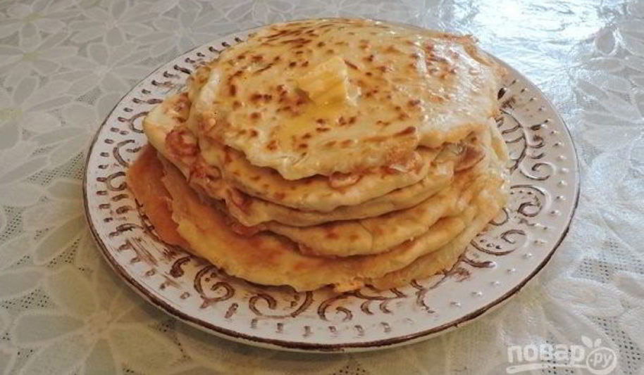 Рецепт лепешки с сыром на кефире на сковороде