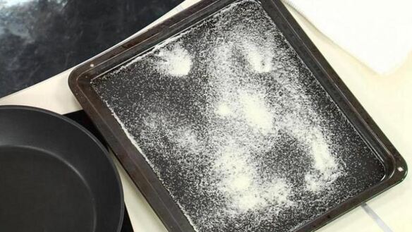 ШАГ 5. манные лепешки