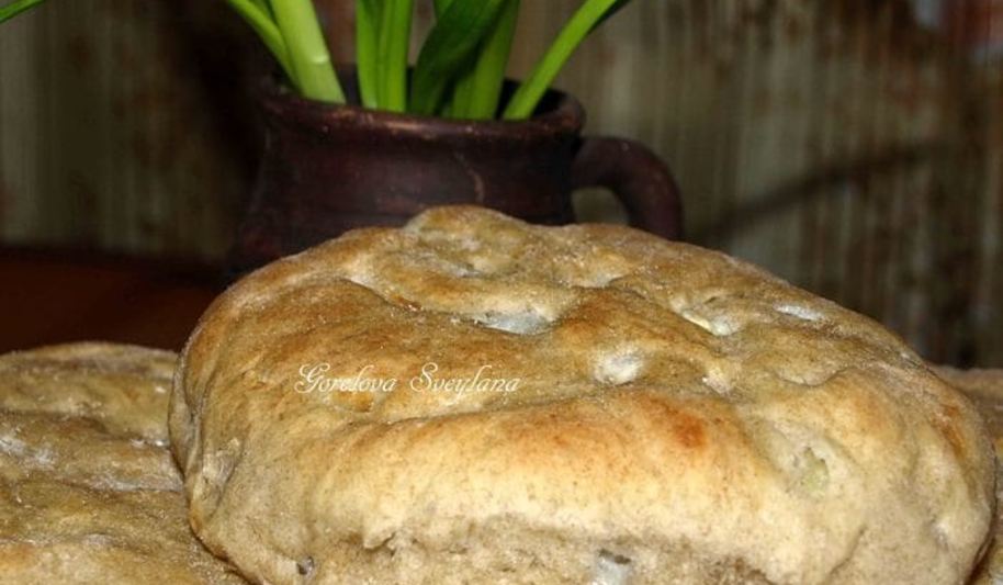 Рецепт пшенично-ржаные лепешки с луком