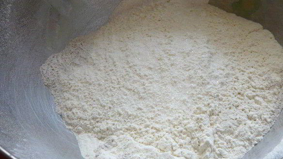 ШАГ 2. пшенично-ржаные лепешки с луком