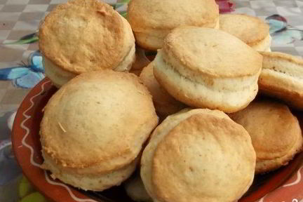 Сметанные лепешки в духовке