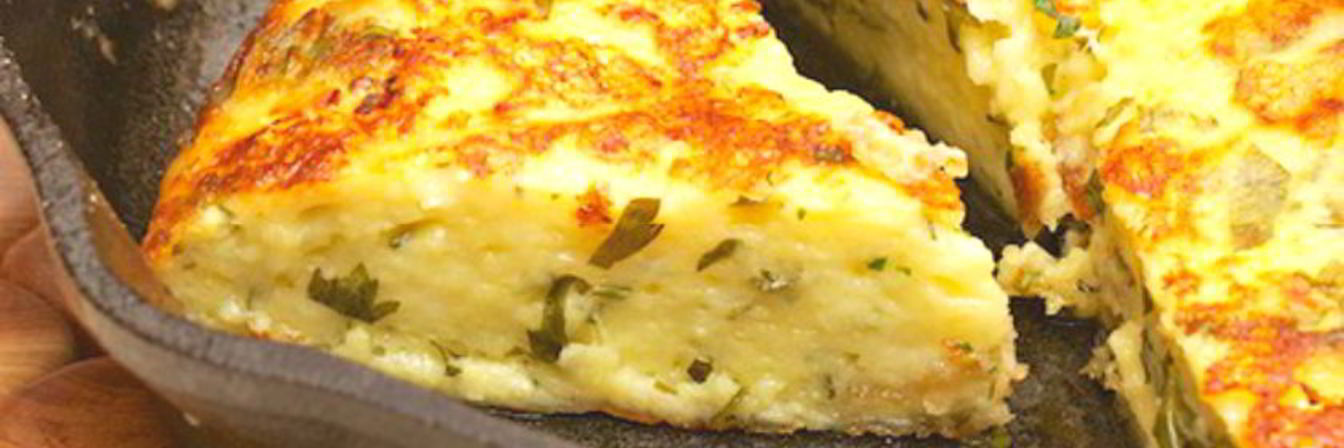 Сырная лепешка на сковороде
