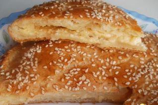 Сырная лепешка