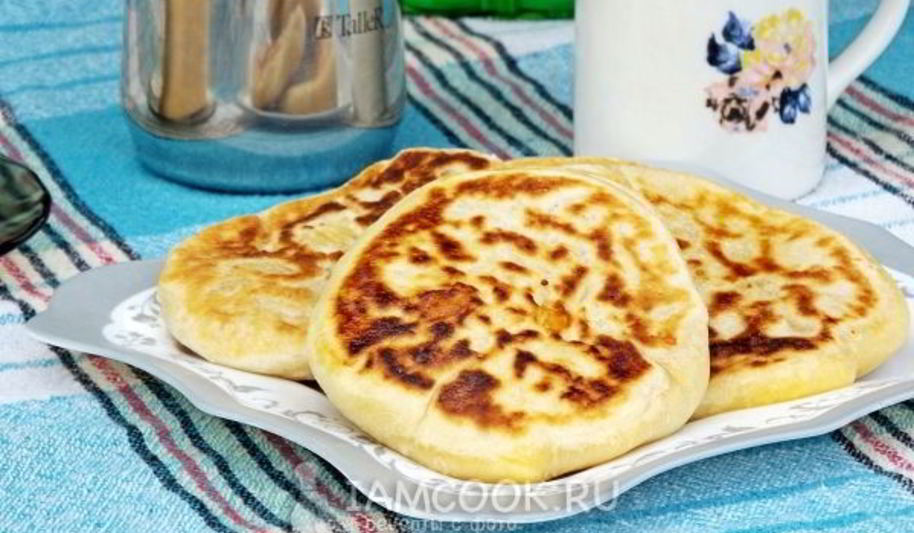 Рецепт сырные лепешки на кефире на сковороде