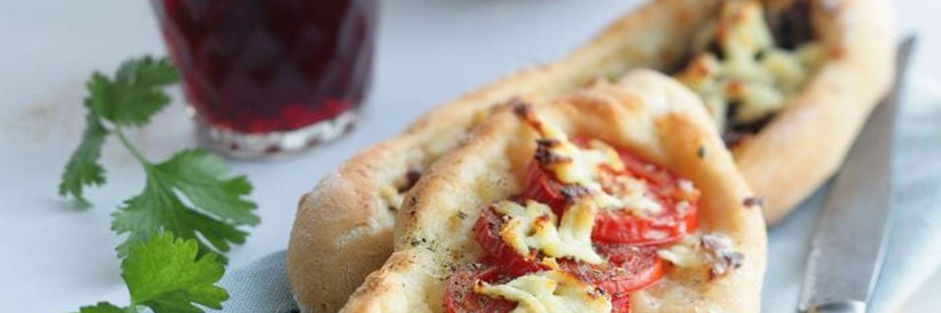 Турецкие лепешки с начинкой