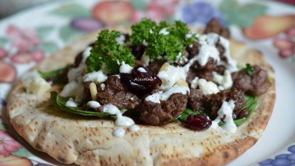 ШАГ 5. ужин в турецком стиле на лепешке