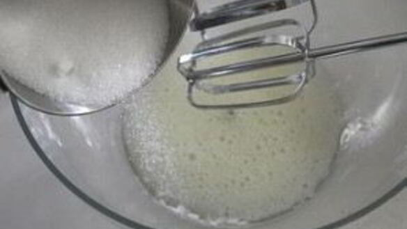 ШАГ 4. банановые маффины с финиками и семечками