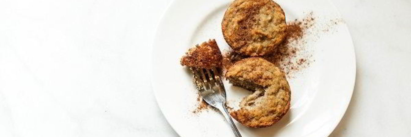 Банановые маффины с корицей