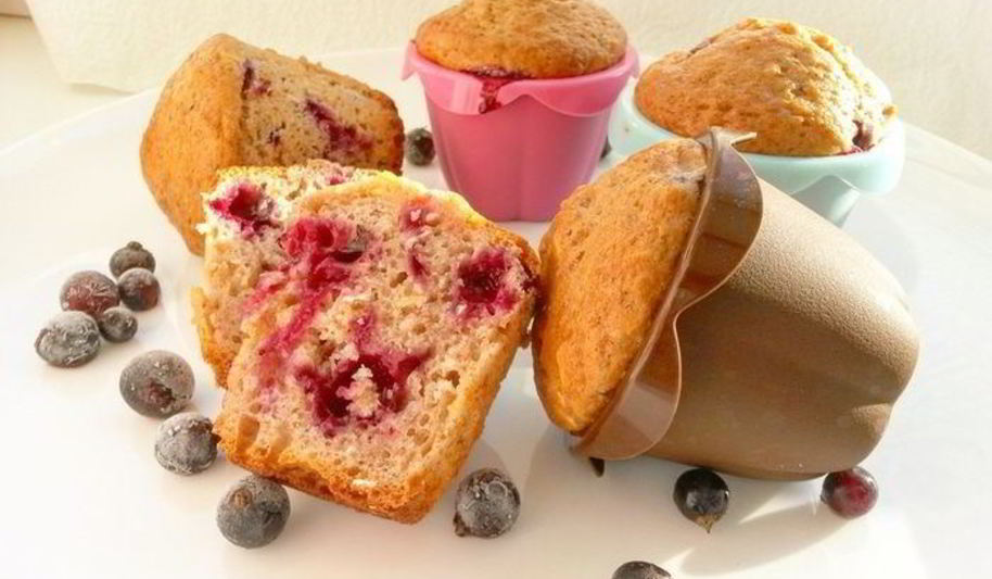 Рецепт йогуртовые маффины с черной смородиной