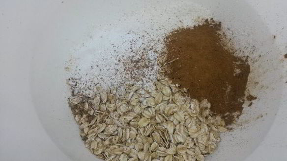 ШАГ 2. йогуртовые маффины с черной смородиной