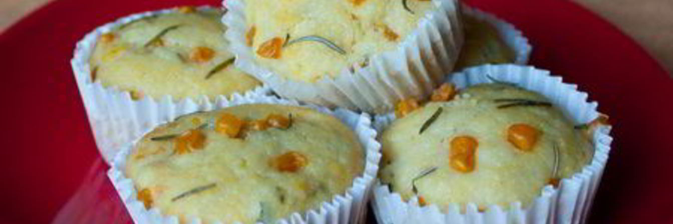 Кукурузные маффины с розмарином