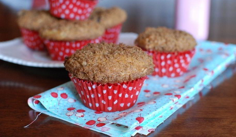 Рецепт лавандовые маффины с ежевикой и персиками
