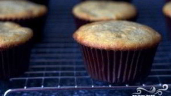 ШАГ 3. маффины с персиками и сливочной глазурью