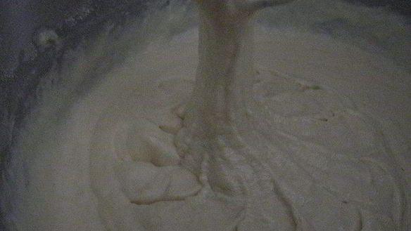 ШАГ 3. маффины с сыром и ветчиной