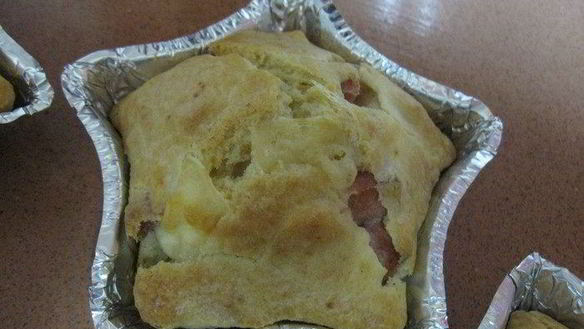 ШАГ 7. маффины с сыром и ветчиной